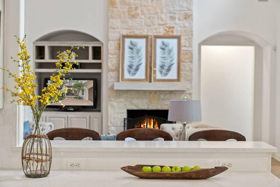 ATX_1817 Chalk Rock Cv