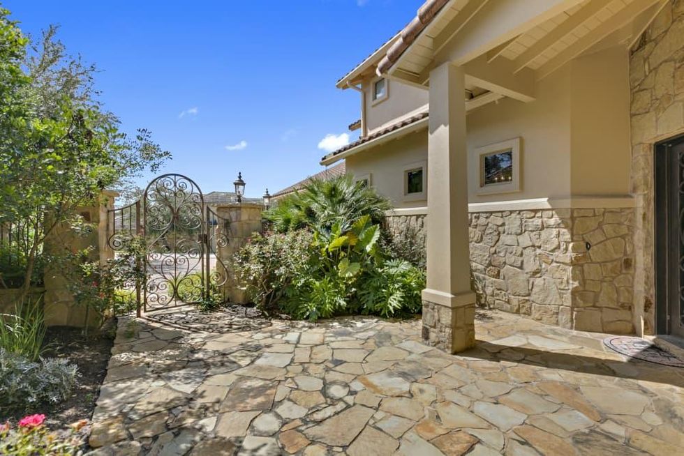 ATX_2300 Barton Creek