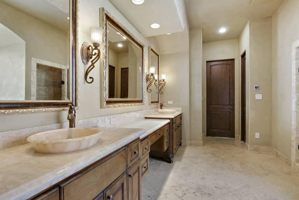 ATX_2300 Barton Creek