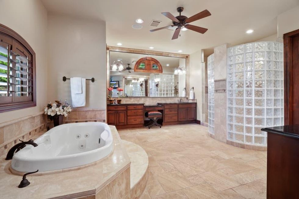 ATX_32 Water Front Lakeway