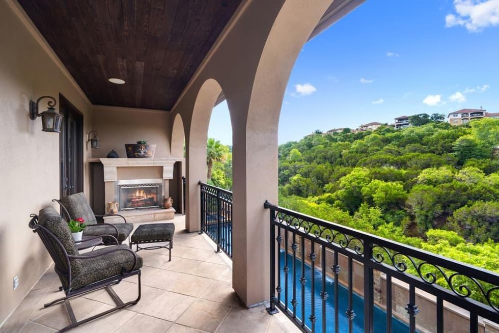 ATX_32 Water Front Lakeway