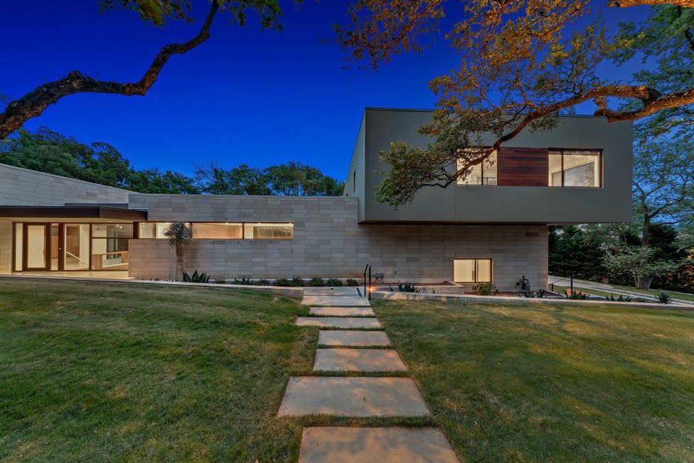 ATX_3203 Three Rivers