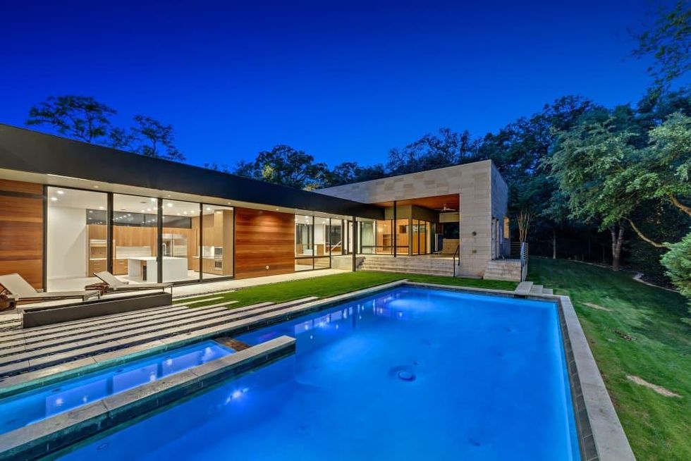 ATX_3203 Three Rivers