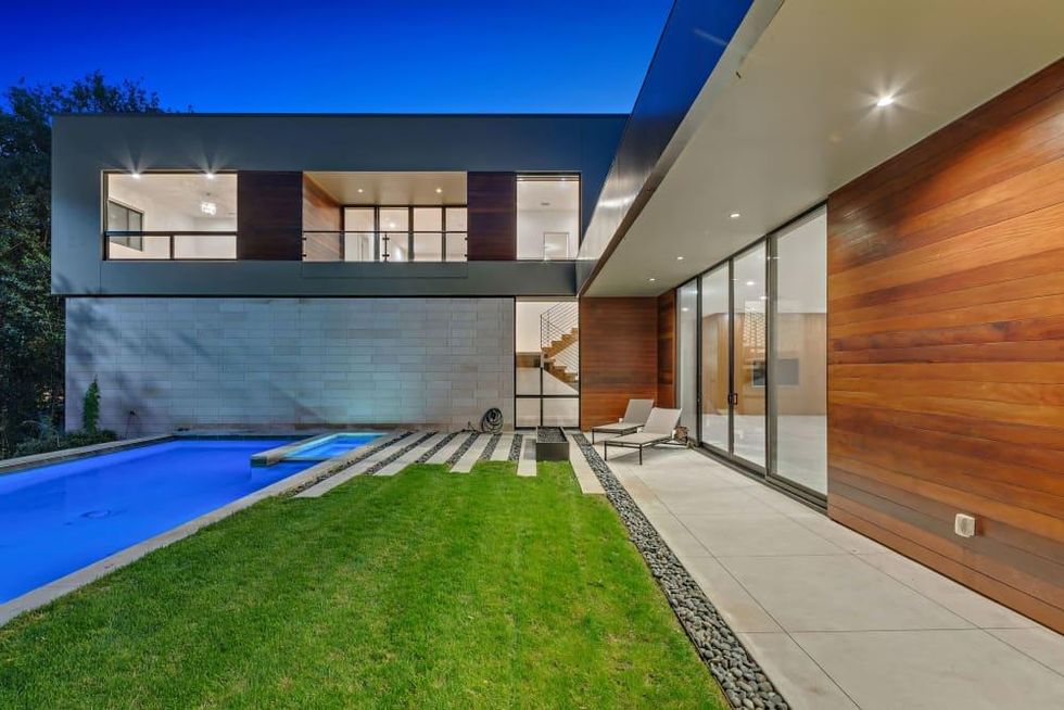 ATX_3203 Three Rivers