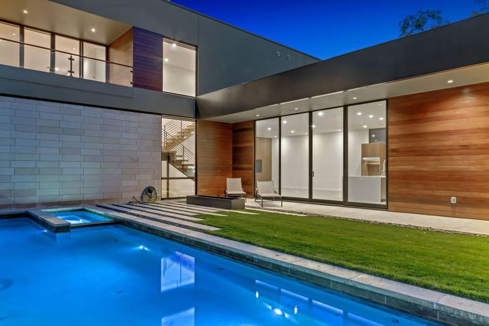 ATX_3203 Three Rivers