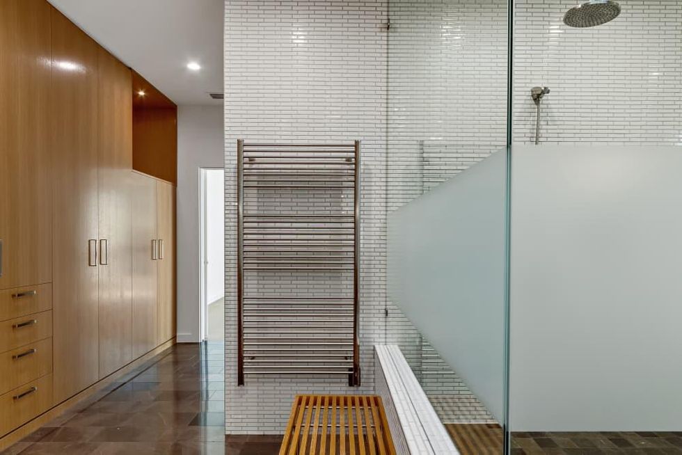 ATX_3203 Three Rivers