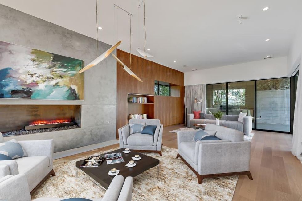 ATX_3203 Three Rivers