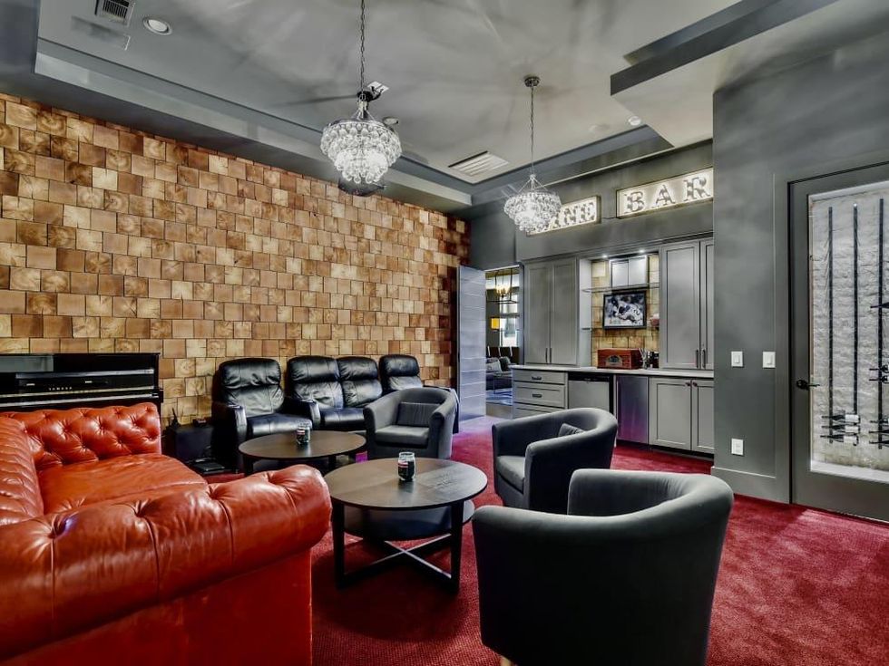 ATX_9508 Veletta Place