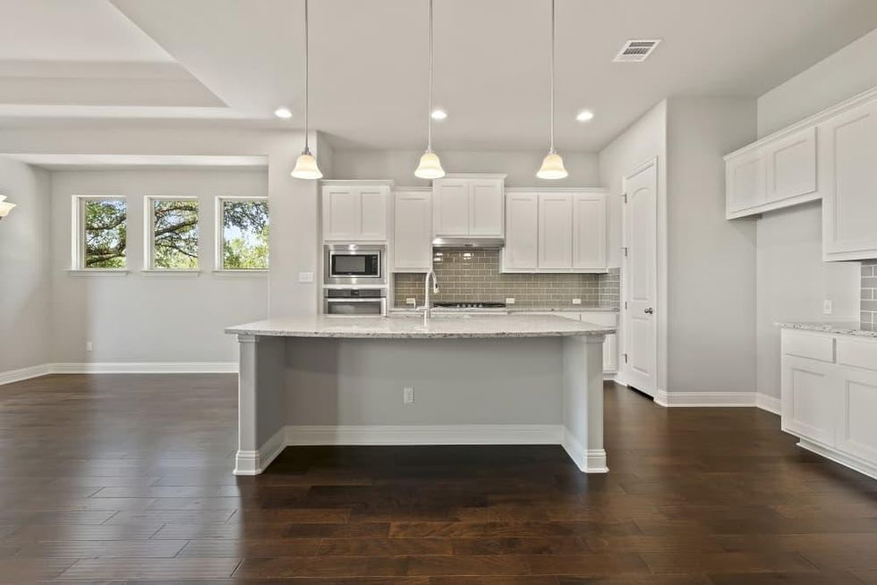 AUS_1000 Winding Way