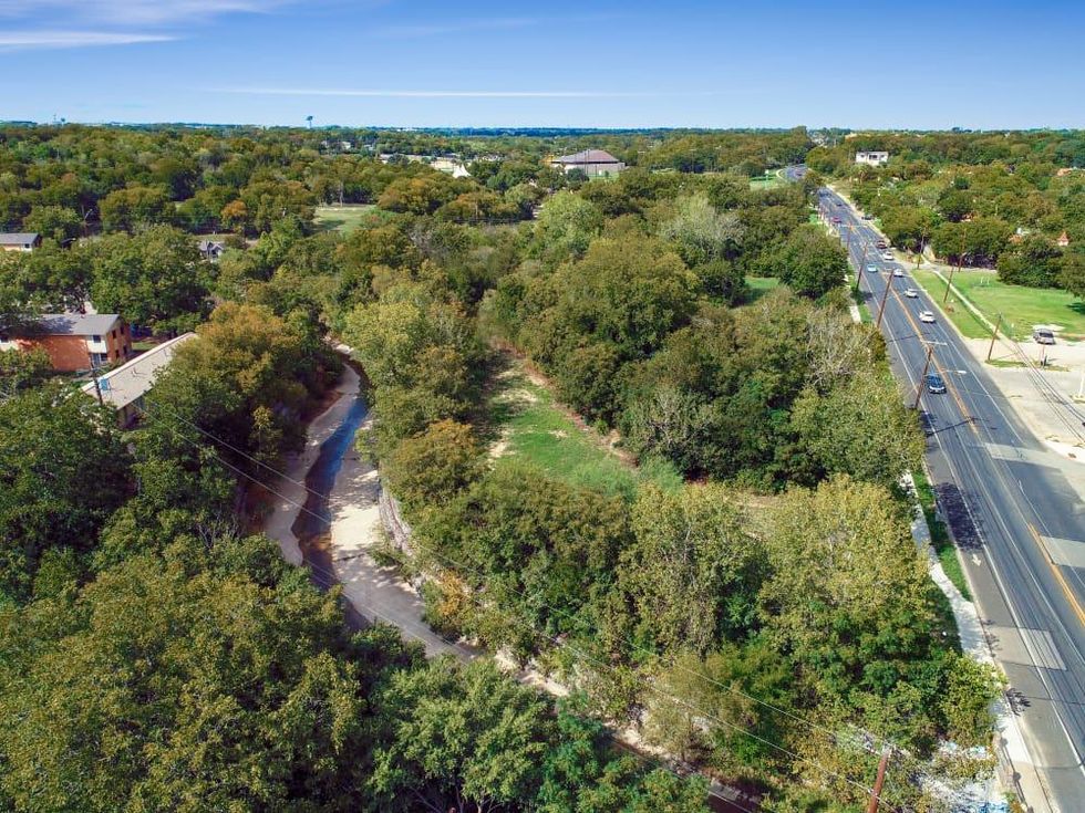 AUS_1076_Springdale_Road