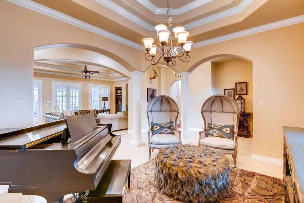 AUS_114_Birdstone_Ln