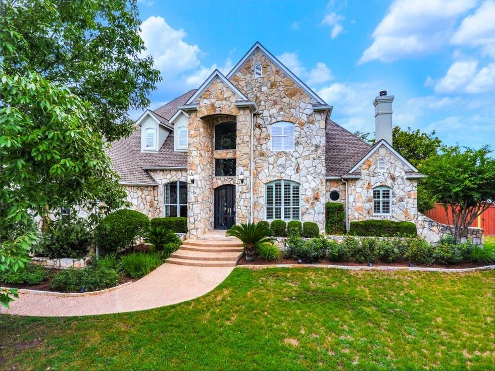 AUS_11700 Astoria Drive