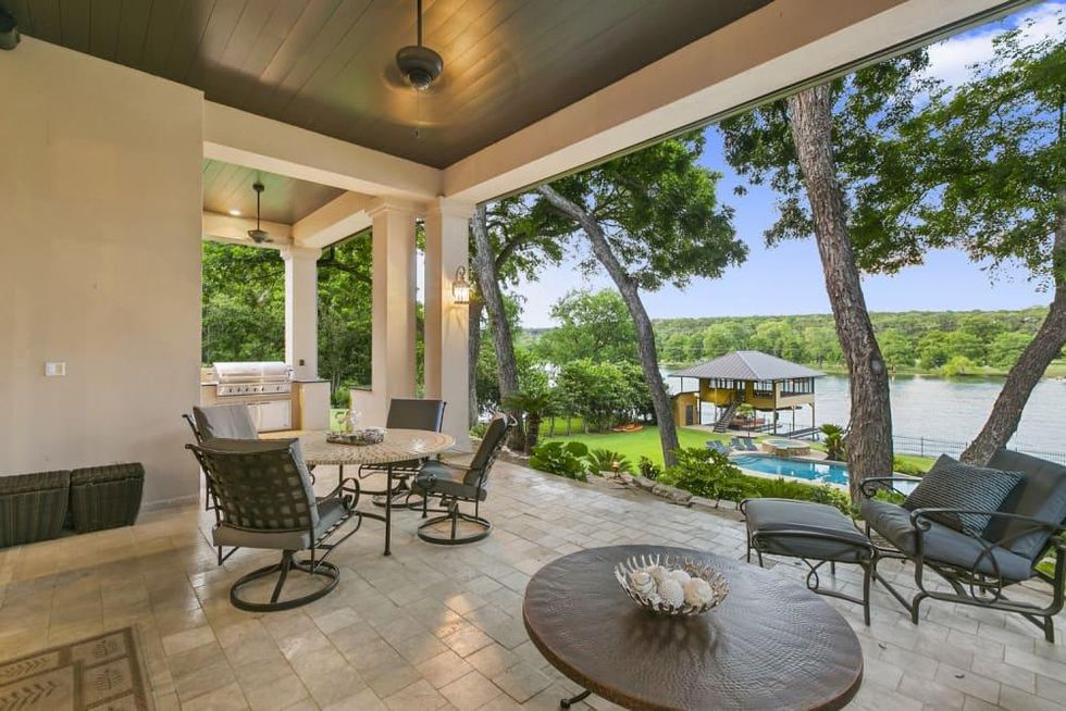 AUS_1407 Weston Lane North