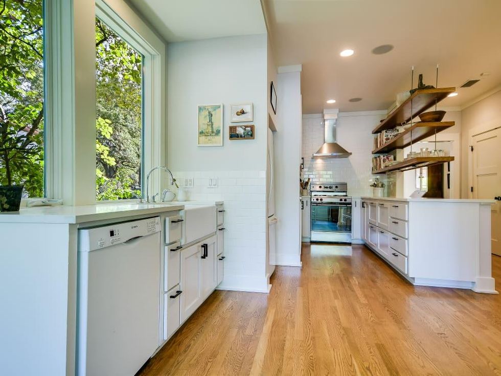 AUS_1604 Alta Vista Avenue