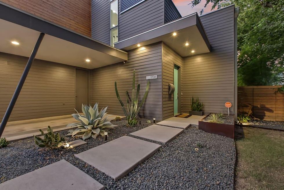 AUS_1708 Bauerle Ave