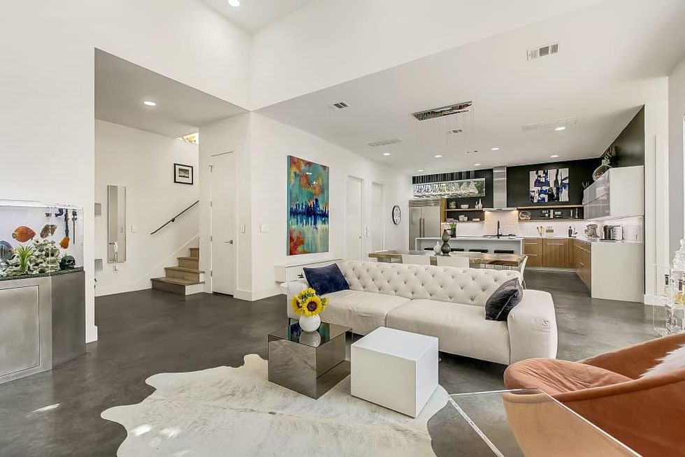 AUS_1708 Bauerle Ave