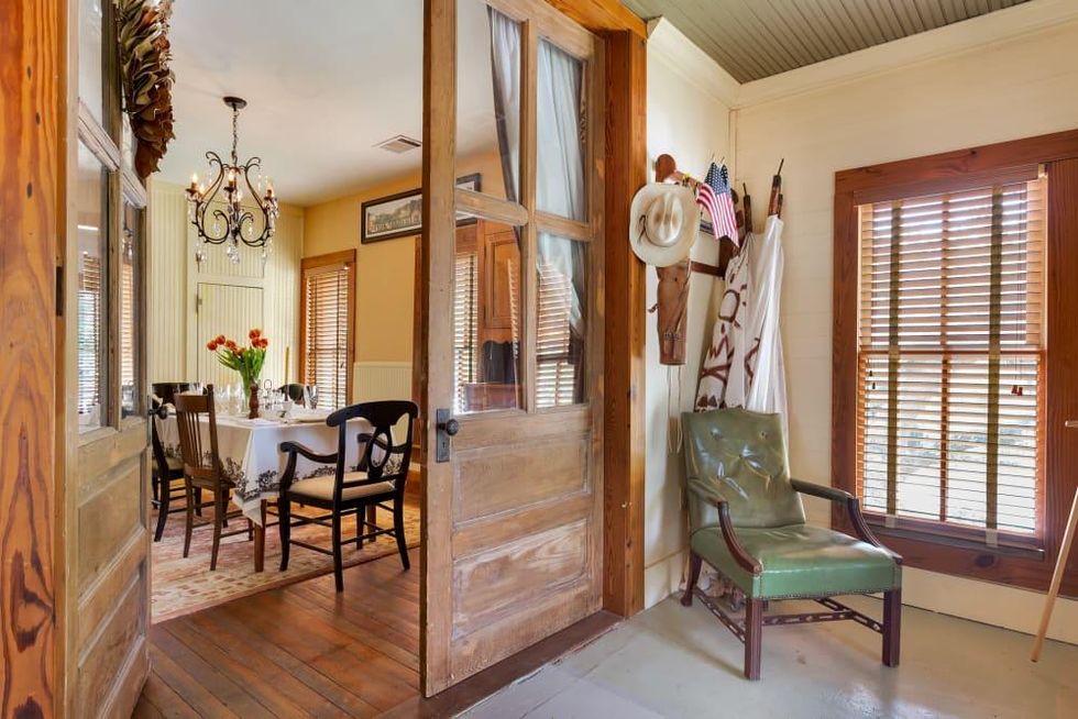 AUS_1811 Newtown Street