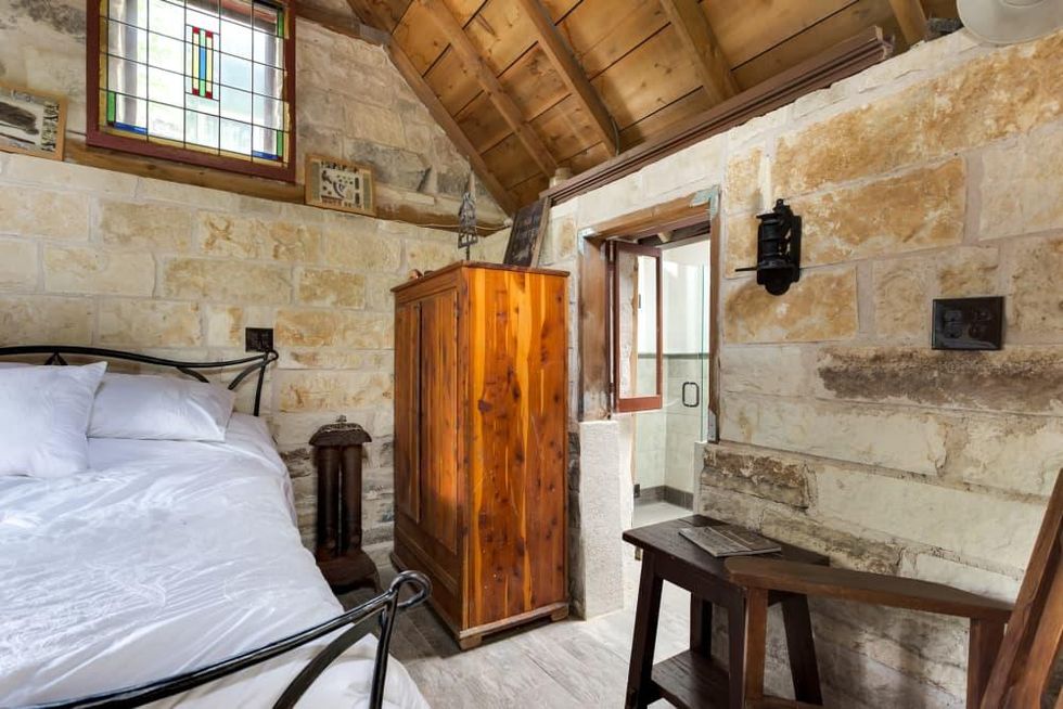 AUS_1811 Newtown Street