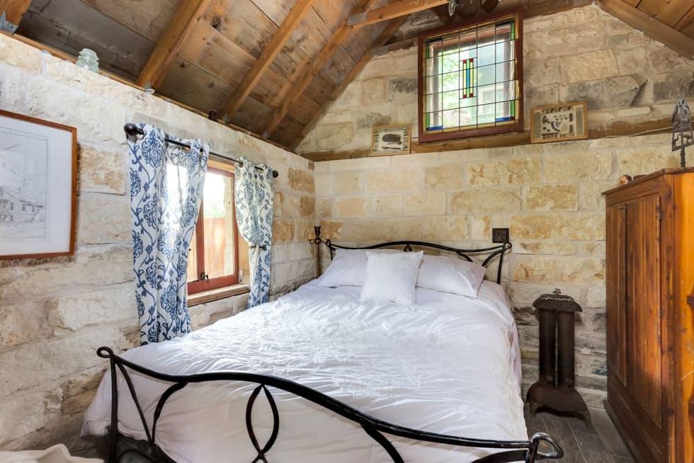 AUS_1811 Newtown Street