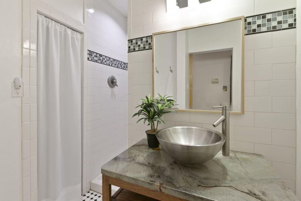 AUS_1902 South Church