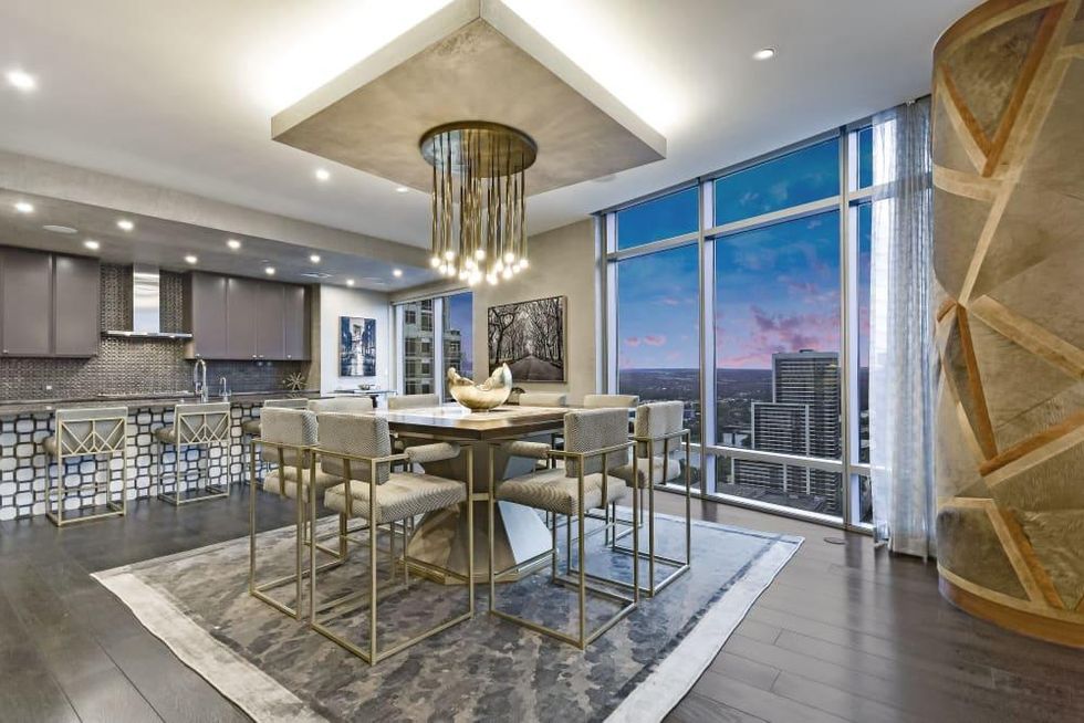 AUS_200_Congress_Avenue_Unit_32NW