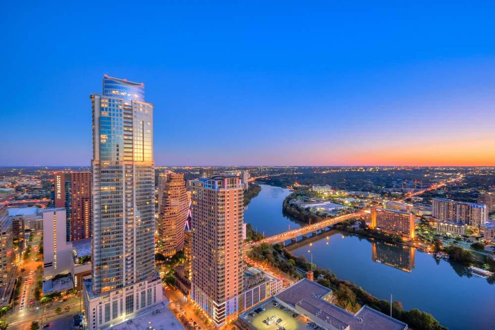 AUS_210_Lavaca Street