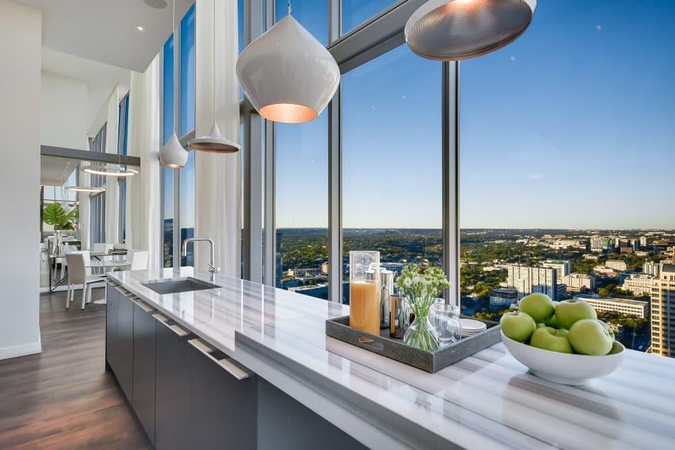 AUS_210_Lavaca Street