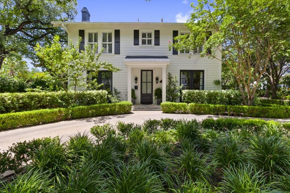 AUS_2404 Jarratt Ave