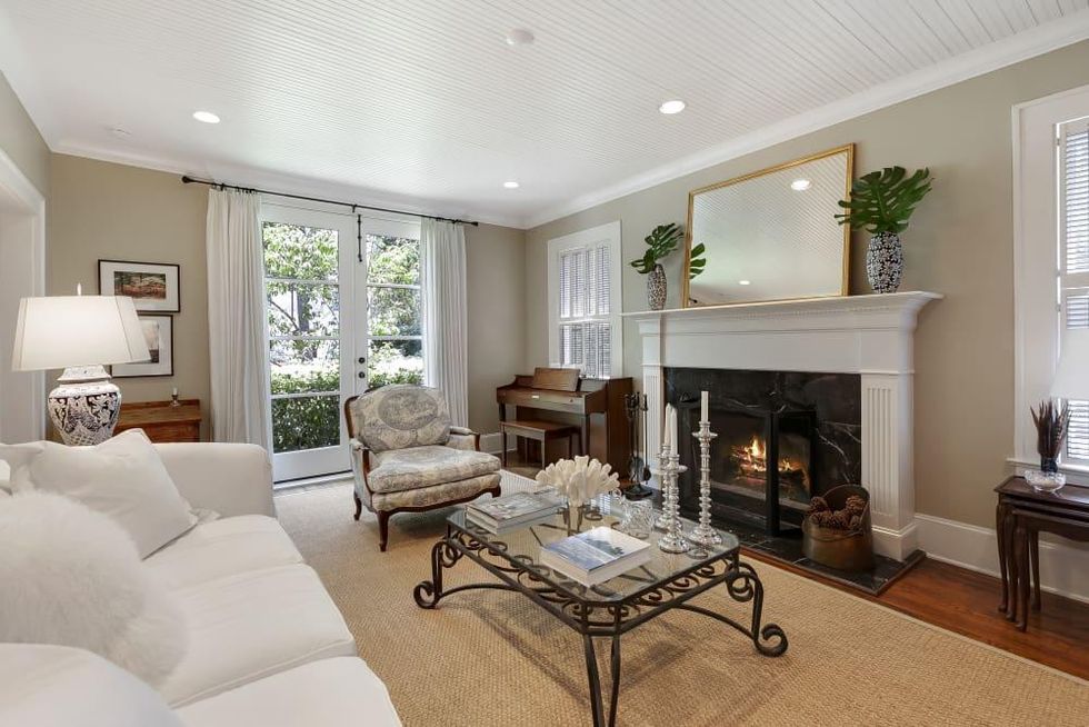 AUS_2404 Jarratt Ave