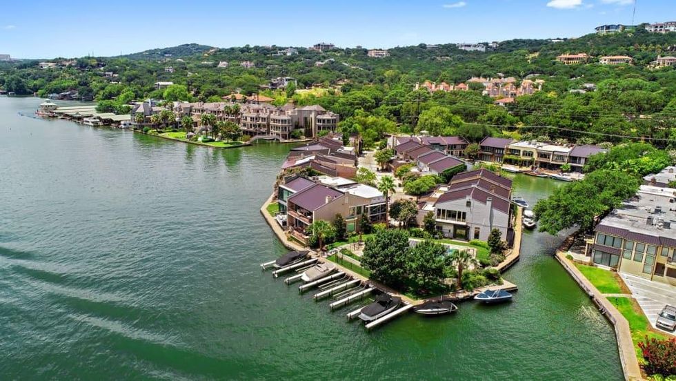 AUS_2409 Westlake Drive