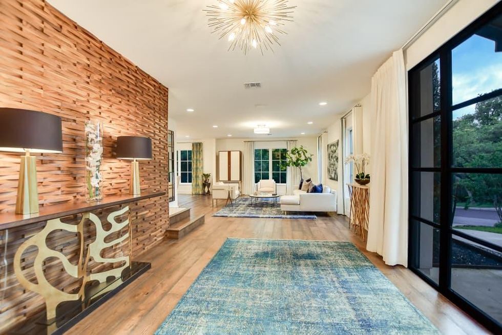 AUS_2711 Maria Anna Road