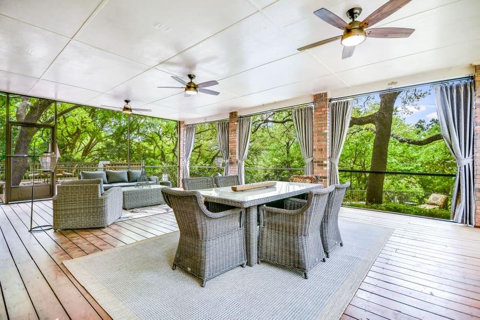 AUS_2914 Montebello Court