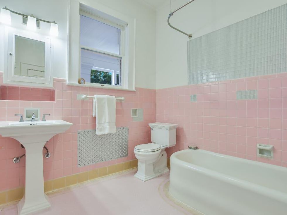 AUS_502 West San Antonio Street