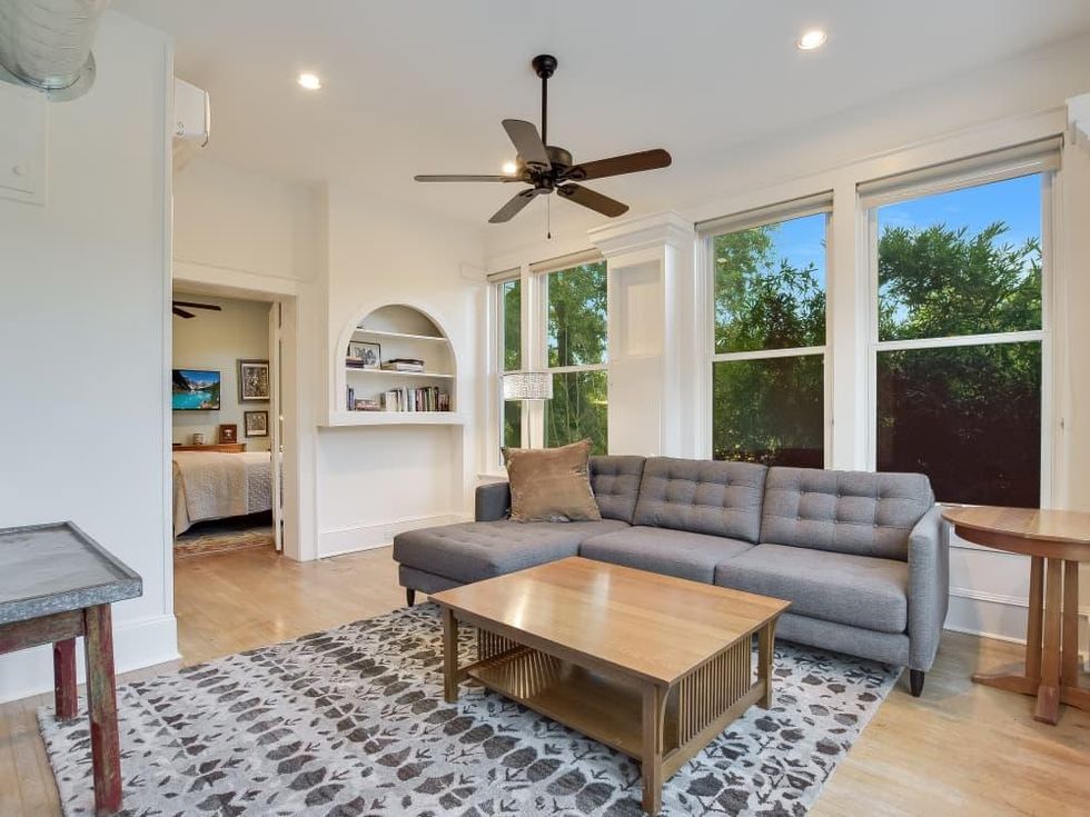 AUS_502 West San Antonio Street