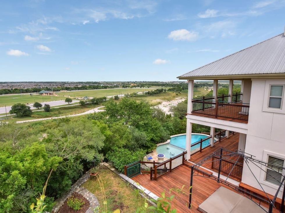 AUS_600 Blanco River Ranch Rd