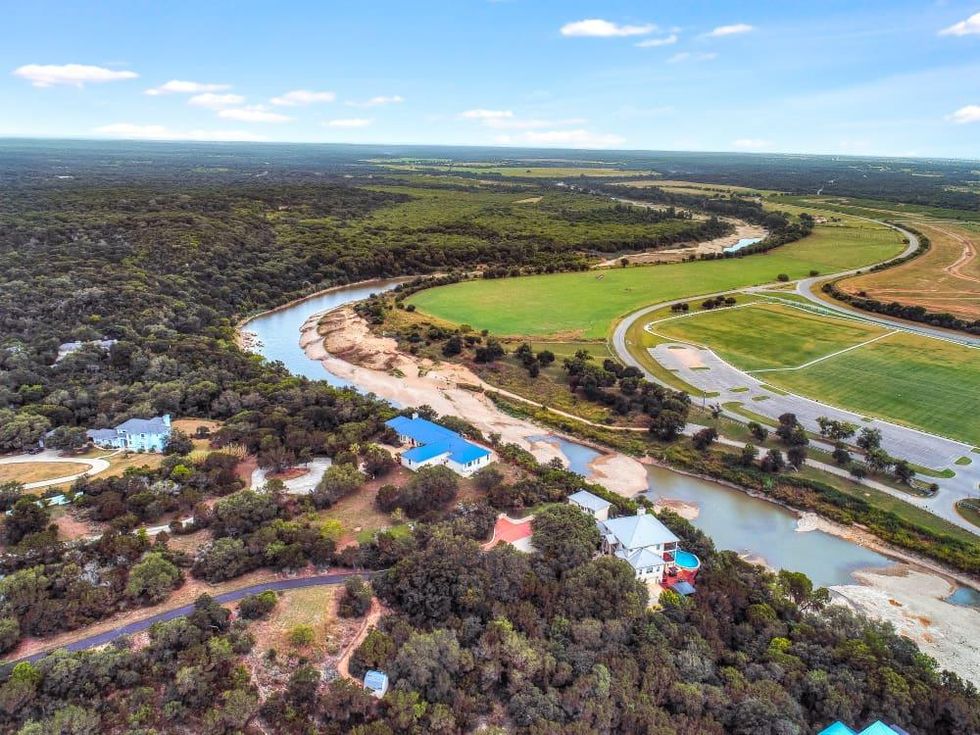 AUS_600 Blanco River Ranch Rd