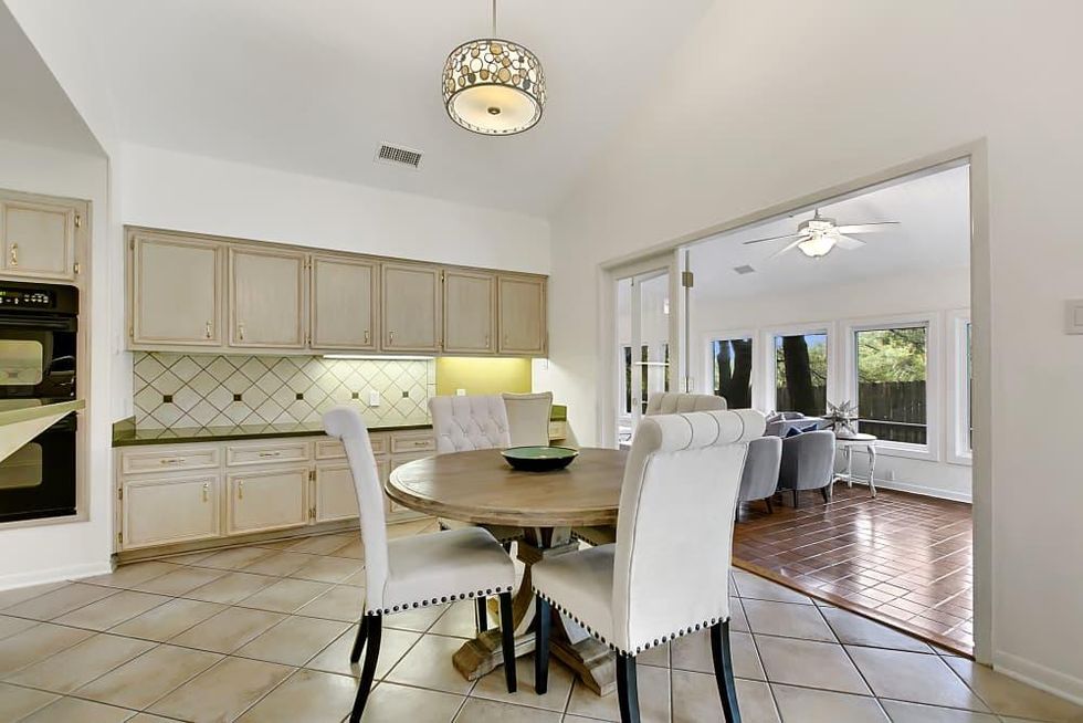 AUS_7805_Lindenwood_Circle