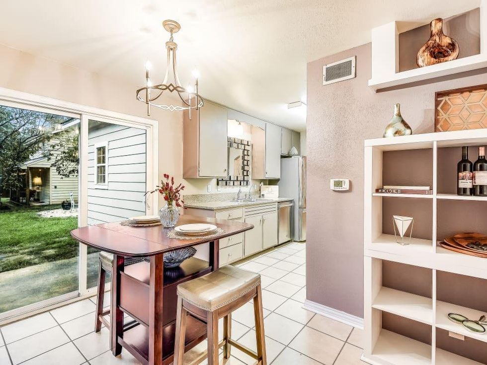 AUS_811 West Schubert