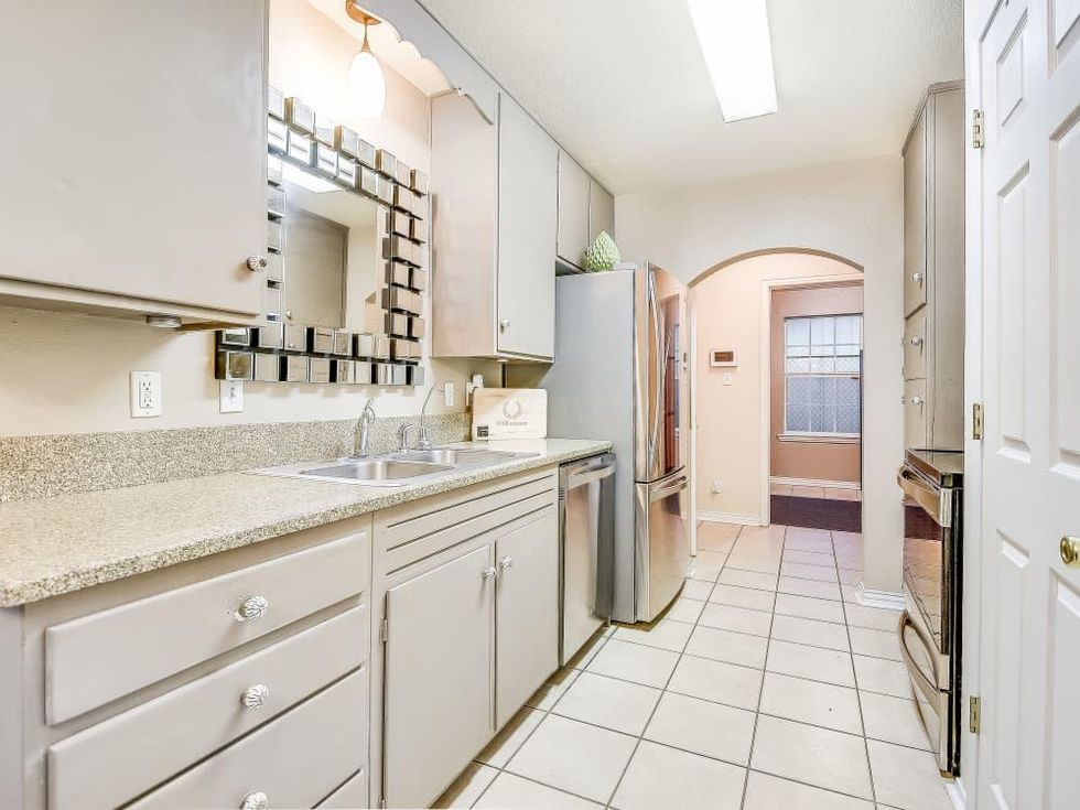 AUS_811 West Schubert