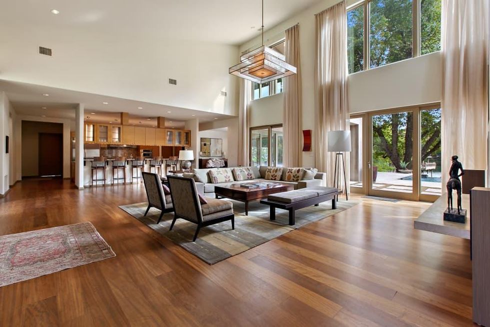 AUS_8400 Big View Drive