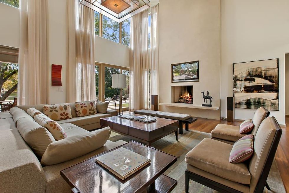 AUS_8400 Big View Drive