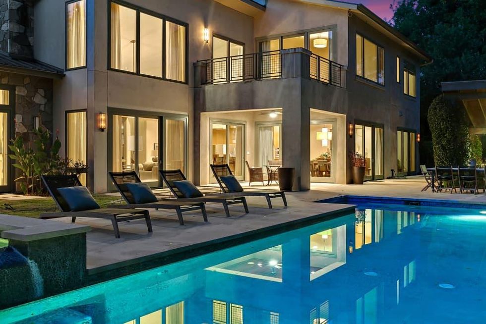 AUS_8400 Big View Drive