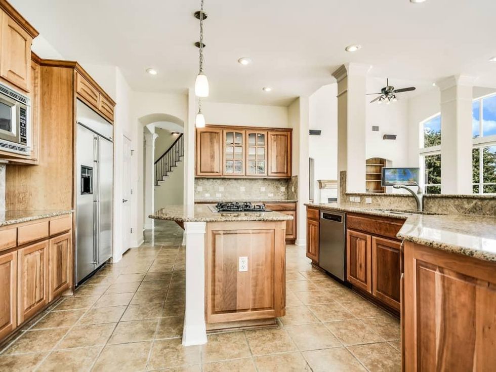 AUS_9528 Big View Drive