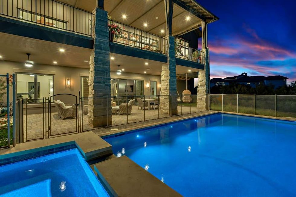 AUS605 Vendemmia Bayless