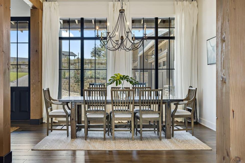 AUS605 Vendemmia Bayless