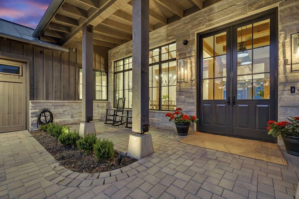 AUS605 Vendemmia Bayless