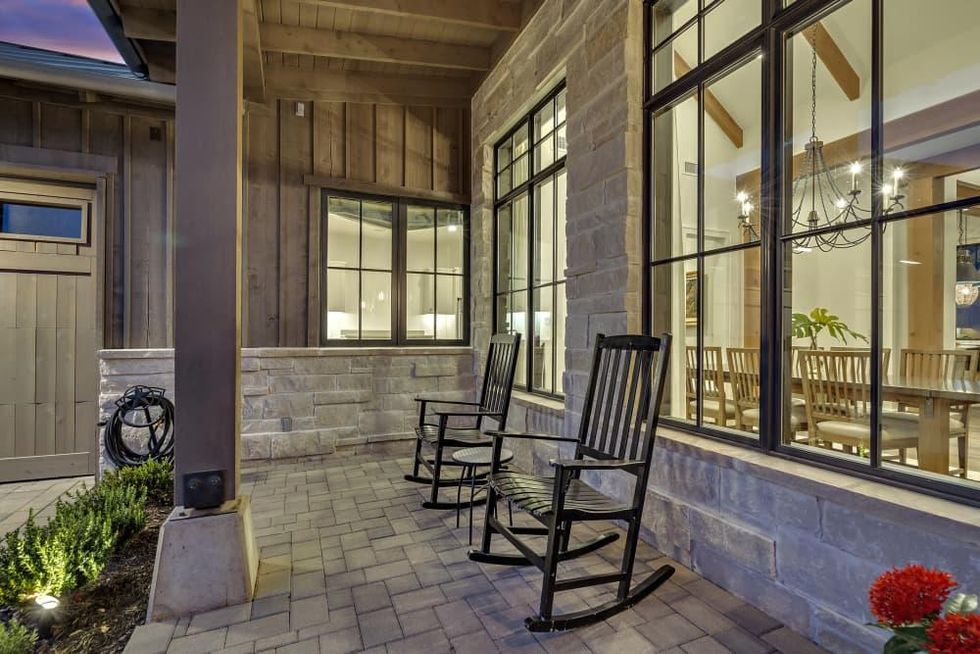 AUS605 Vendemmia Bayless