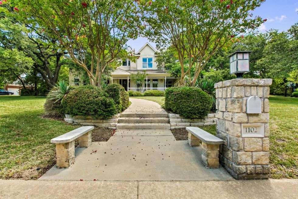 Austin_1102 Sprague Lane