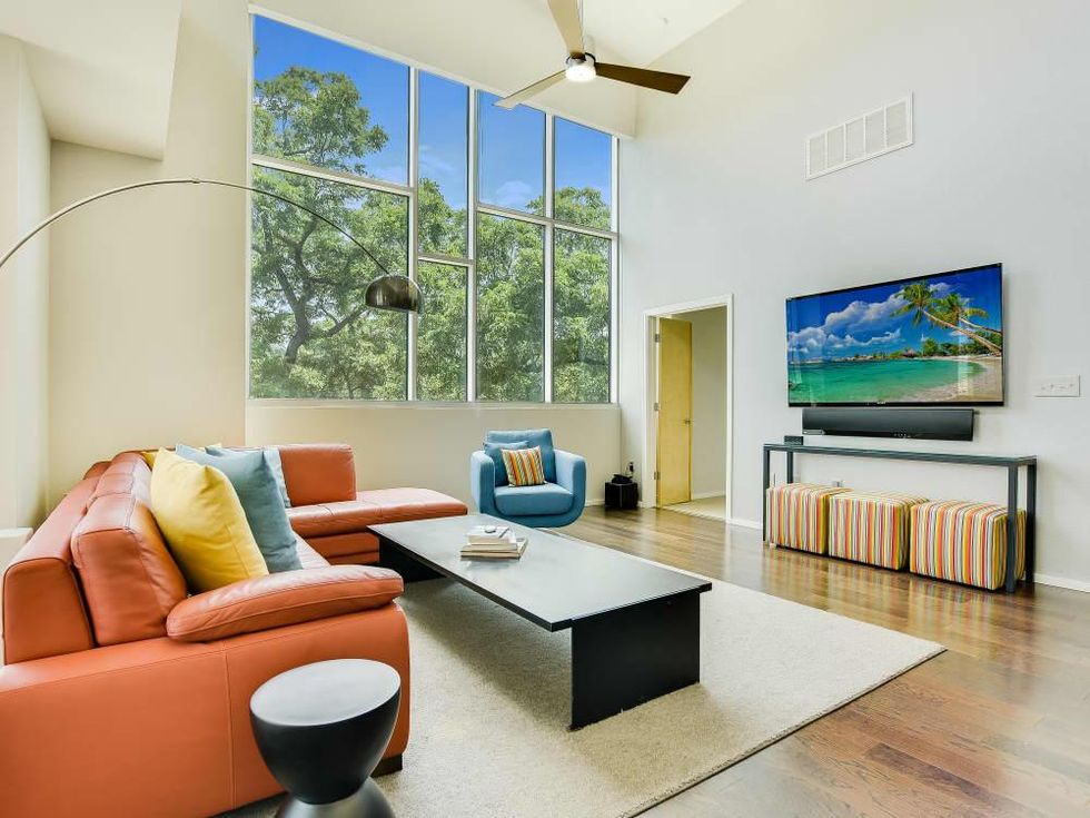 Austin_1600 Barton Springs