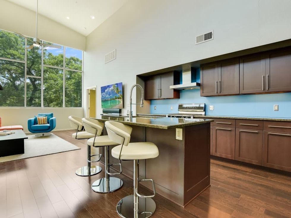 Austin_1600 Barton Springs